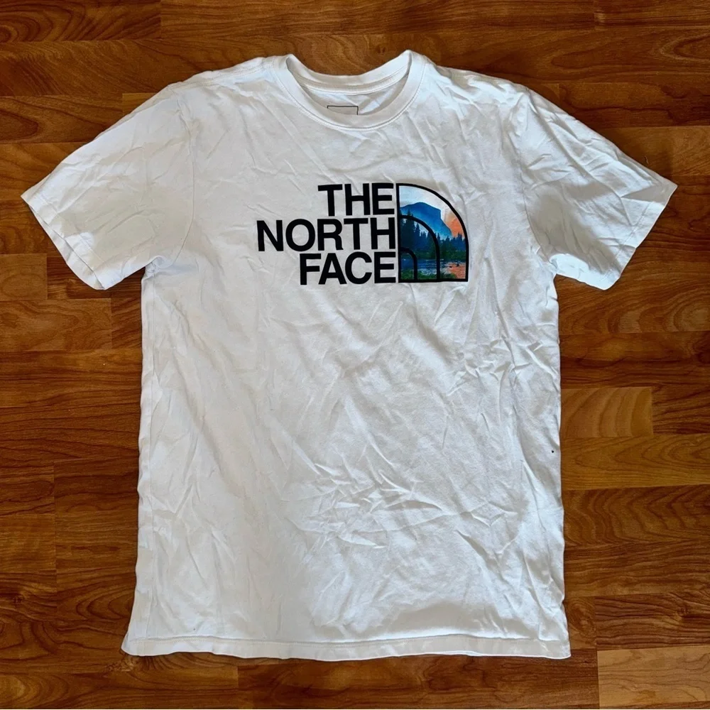The North Face Shirt Mens L White Nature Lightweight Outdoors T-Shirt Casual TNF